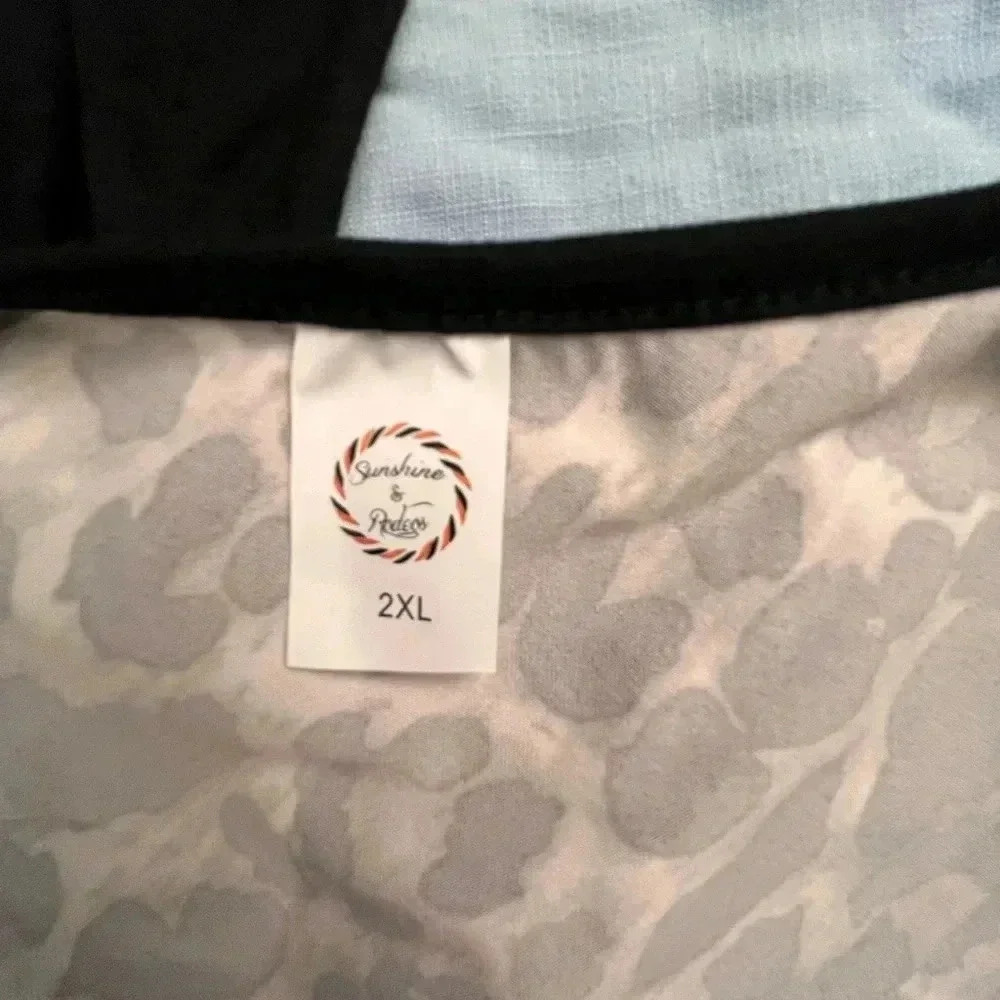 ~Sunshine & Rodeos~ Top - 2XL - Picture 5 of 6